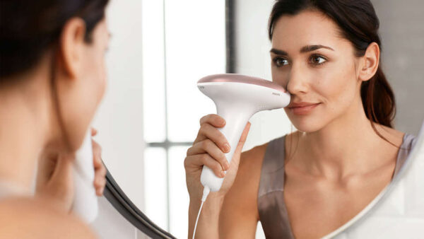 Philips IPL Σετ Αποτρίχωσης Laser για Πρόσωπο & Σώμα BRI921/00