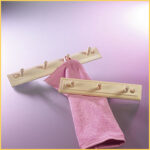 Κρεμάστρα ξύλινη